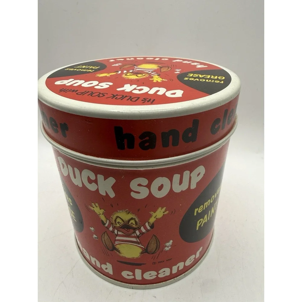 1955 Duck Soup Hand Cleaner 17 oz Tin W/ Comic Duck Image Salem Oregon Old Stock